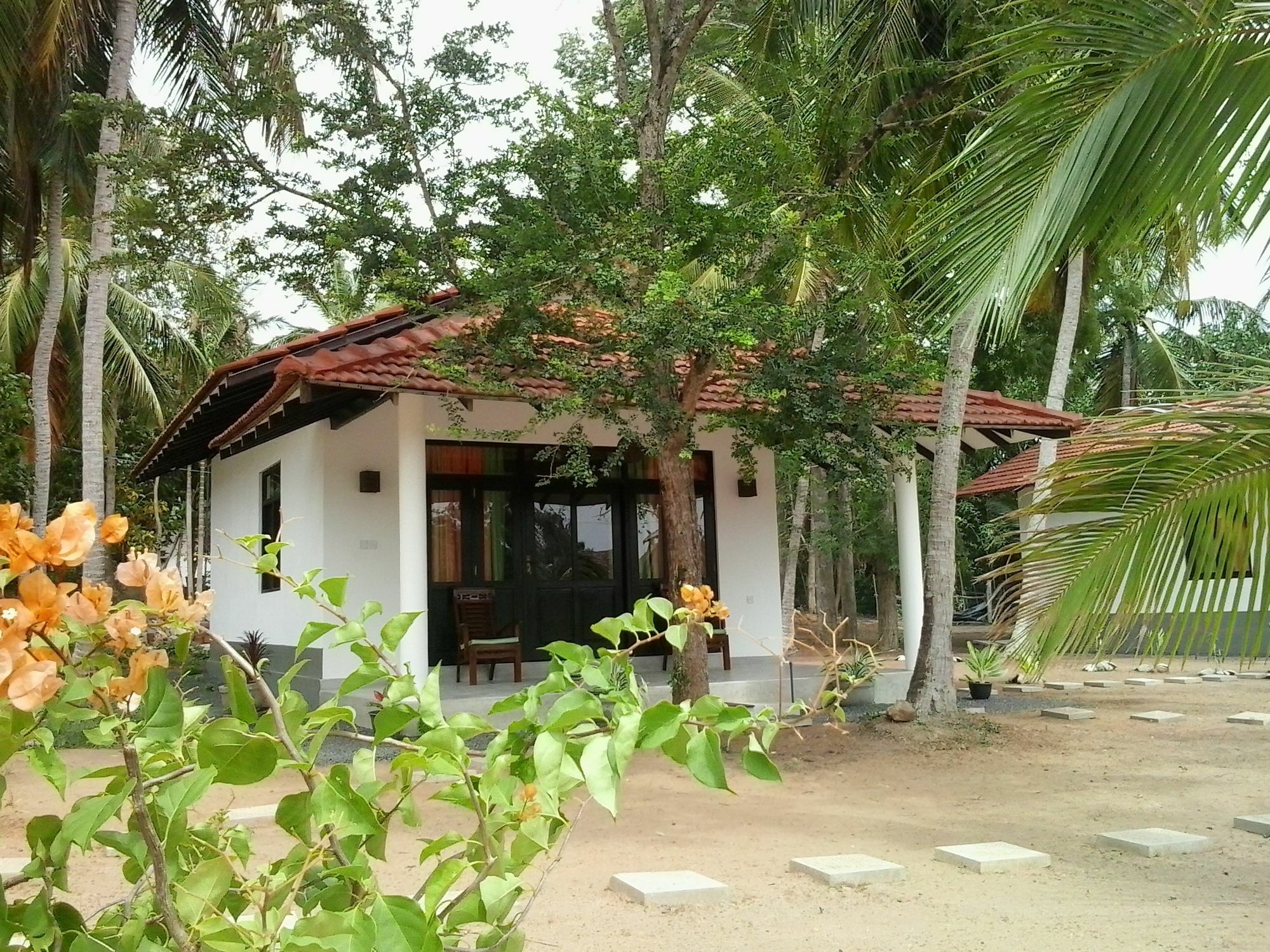 Chillenjoy Cabanas & Restaurant Tangalle Extérieur photo
