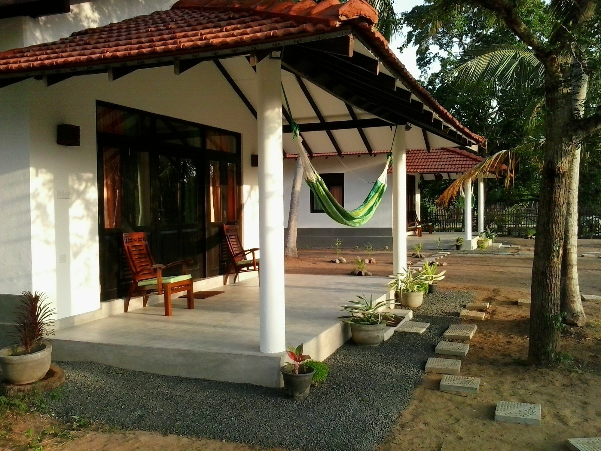 Chillenjoy Cabanas & Restaurant Tangalle Extérieur photo